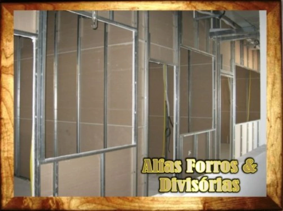 Foto 1:  — Alfa Forros e Divisórias